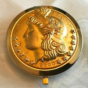 2000 Millennium Compact Mirror